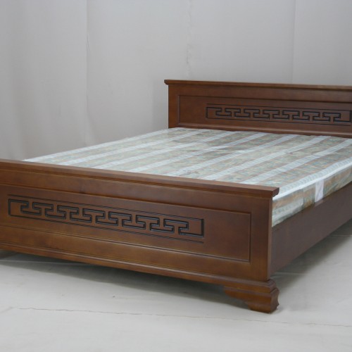Кровать из массива сосны Валенсия